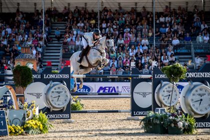 Edwina Tops-Alexander (AUS) with Identity Vitseroel. © Stefano Grasso / LGCT