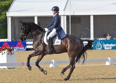 Elisabeth Halliday-Sharp and Cooley Nutcracker. Image by Michelle Dunn.