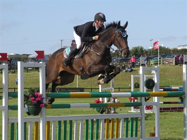 Kevin McNab and Scuderia 1918 A Best Friend. © Burnham Market International