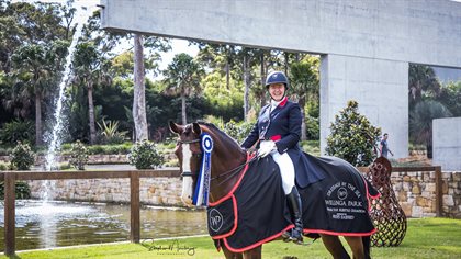 Annabelle Warren and 'Timmy Almighty'© Stephen Mowbray
