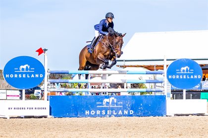 Claire Zylstra and Harvey B, Horseland Australian Junior Champions. © One Eyed Frog Photography