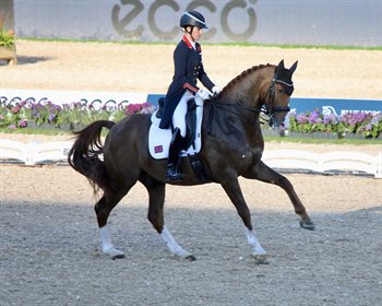 Charlotte Dujardin and Imhotep. © Roger Fitzhardinge