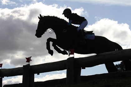 Flying high in Gundagai © Fiona Gruen
