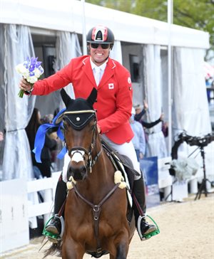Four-star winners Karl Slezak and Hot Bobo. Image by Tazzie Eggins.