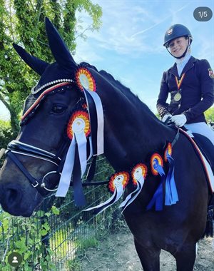 Greta Louise Wagner and Furst Deluxe. © Maree Tomkinson - Athlete Facebook page