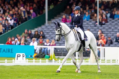 Isabel English and Feldale Mouse. © Elli Birch