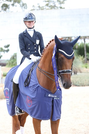 Jazi French and Florinzz - winners of the CDI-J Freestyle © Roger Fitzhardinge
