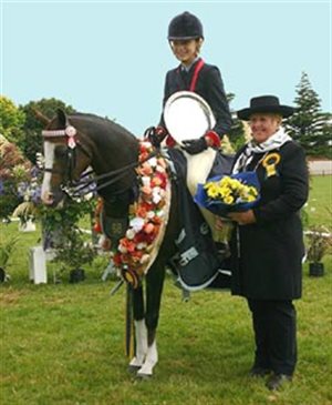 Maureen judging at Horse of the Year in New Zealand. © Marena Stud