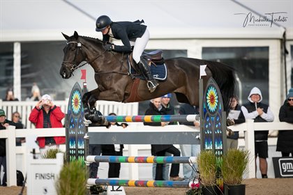 Olivia Barton and Hollyander HG. Image: Michelle Terlato Photography.