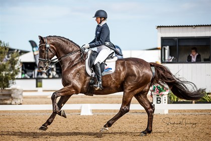Rozzie Ryan and Jarrah R won the Grand Prix CDI-W Freestyle at the 2019 Boneo Park Spring CDI © Stephen Mowbray Photography