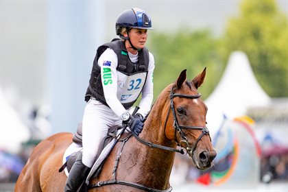 Shenae Lowings and Bold Venture the highest placed in 19th on 50.40 after picking up an unlucky 15 penalties for missing a flag. Image: Boots & Hooves