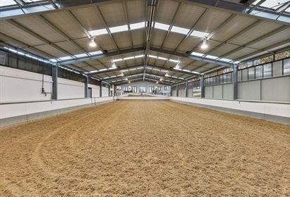 The indoor arena. Image: RT Edgar.