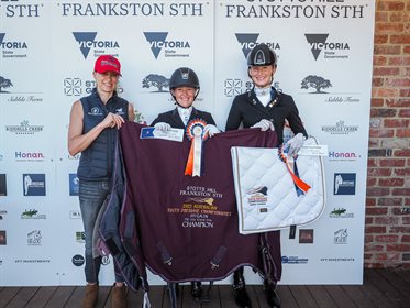 U25 Grand Prix Championship - Danielle Nielsen (Hygain) Lindsey Ware (Champion) Jessica Dertell (Reserve Champion). © James Abernethy